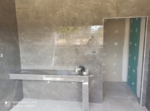 בניית תאי שירותים מעוצבים לקומת משרדים